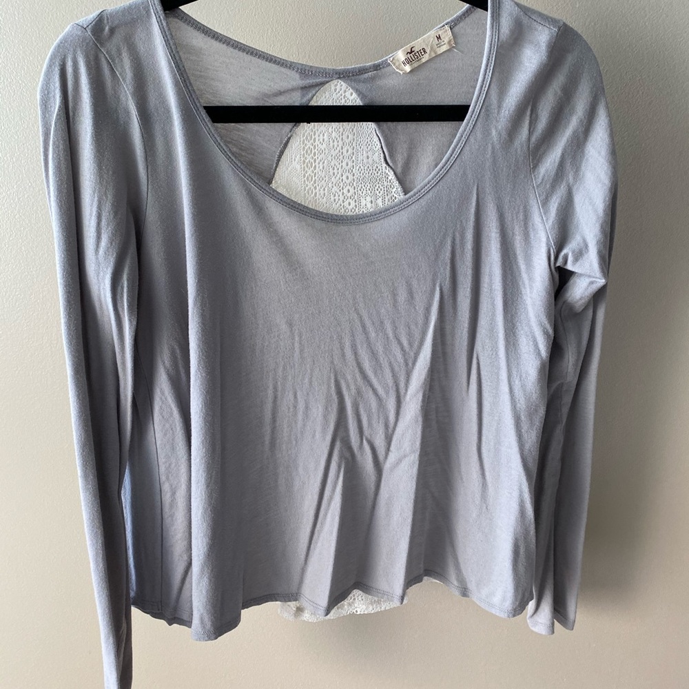 Long sleeve lace-back grey shirt